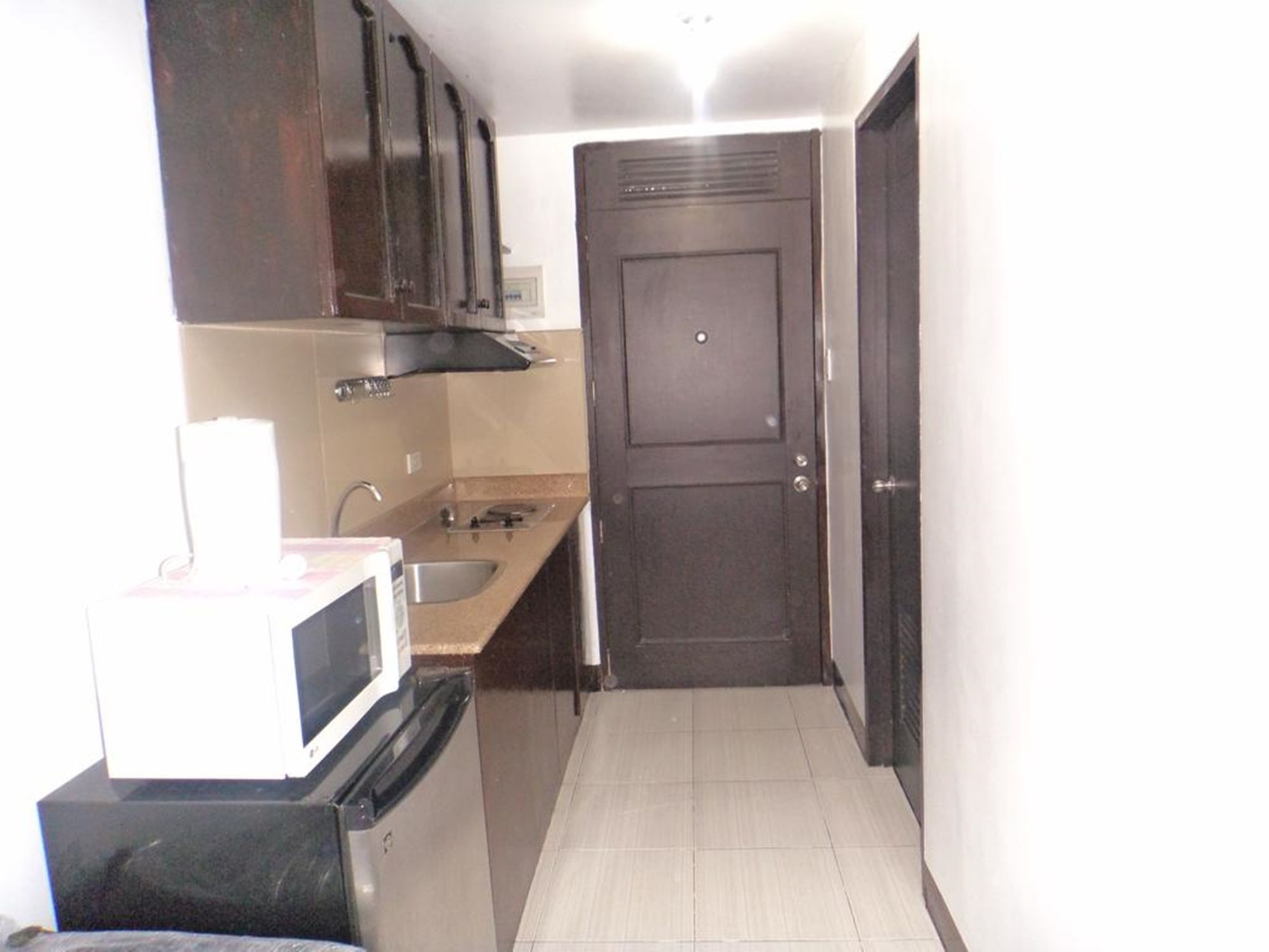 Karla'S Place At Chateau Elysee Paranaque City Eksteriør billede
