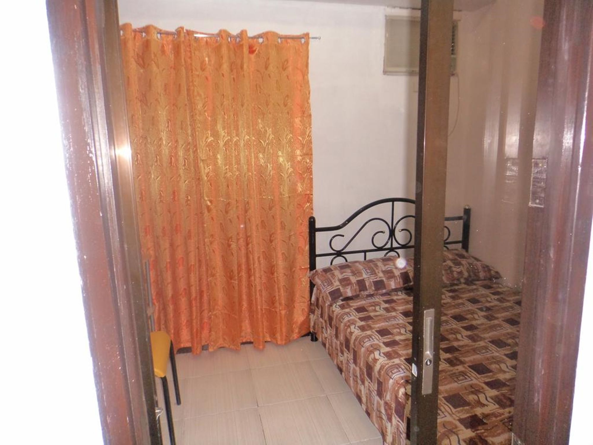 Karla'S Place At Chateau Elysee Paranaque City Eksteriør billede